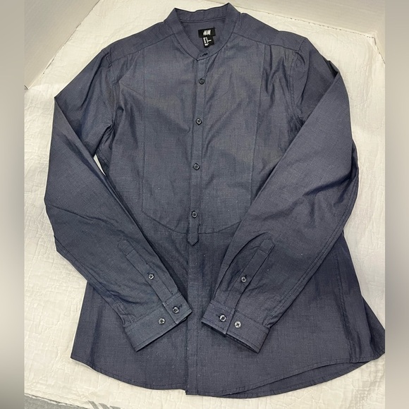 H&M Men’s button up long sleeve shirt Sz M - Picture 1 of 9
